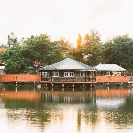 Hans Cottage Botel كيب كوست المظهر الخارجي الصورة