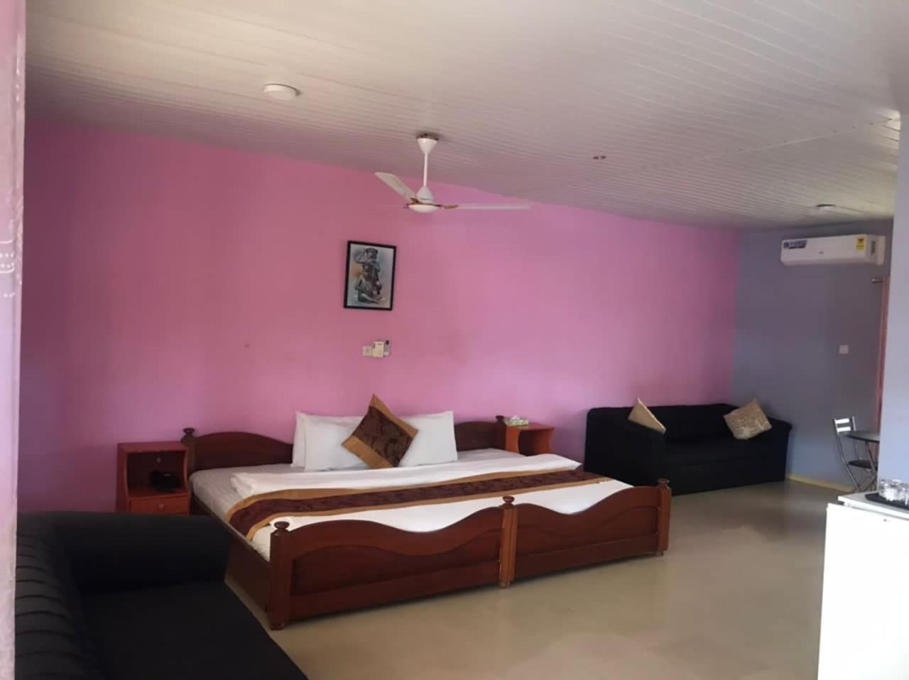Hans Cottage Botel كيب كوست المظهر الخارجي الصورة